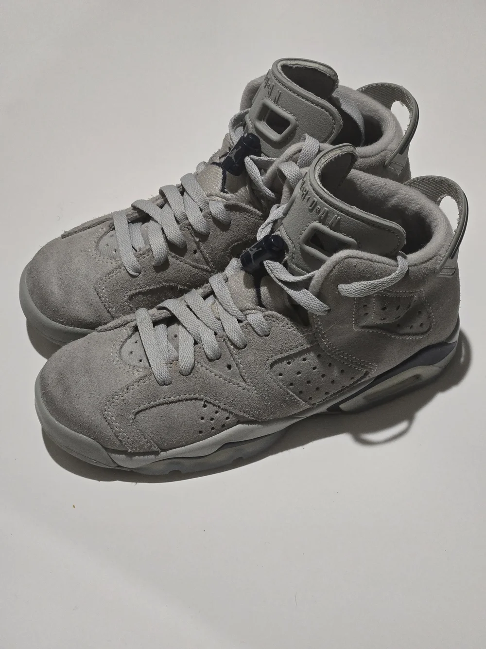 Nike Air Jordan 6 Youth Size 4Y US Retro Georgetown Gray Suede 384665-012 GS
